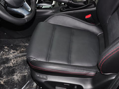 2014款 2.5L 自动 蓝天尊崇版