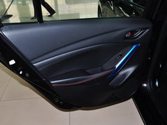 2014款 2.5L 自动 蓝天尊崇版