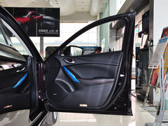 2014款 2.5L 自动 蓝天尊崇版