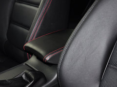 2014款 2.5L 自动 蓝天尊崇版