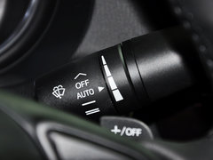 2014款 2.5L 自动 蓝天尊崇版
