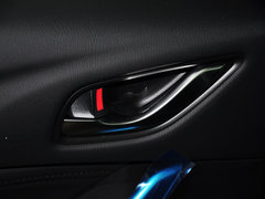 2014款 2.5L 自动 蓝天尊崇版