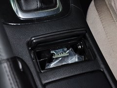 2014款 2.0L 自动 蓝天时尚型