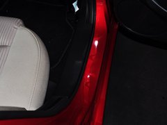 阿特兹 2014款 2.0L 自动 蓝天时尚型