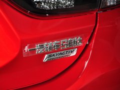 2014款 2.0L 自动 蓝天时尚型