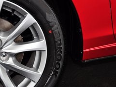 2014款 2.0L 自动 蓝天时尚型