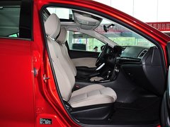 2014款 2.0L 自动 蓝天时尚型