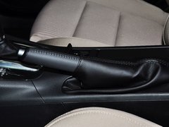2014款 2.0L 自动 蓝天时尚型