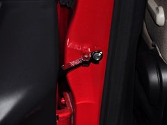 2014款 2.0L 自动 蓝天时尚型