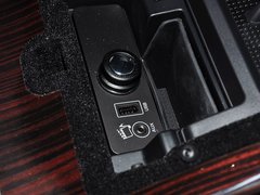 2014款 改款 3.0 V6 SC Vogue 5座