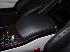 2014款 改款 3.0 V6 SC Vogue 5座