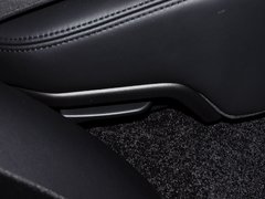 2014款 改款 3.0 V6 SC Vogue 5座