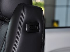 2014款 改款 3.0 V6 SC Vogue 5座