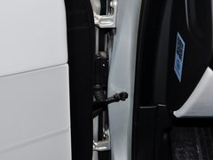 2014款 改款 3.0 V6 SC Vogue 5座