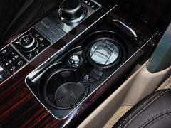 2014款 3.0 V6 SC Vogue SE 创世加长版 5座