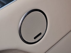 2014款 3.0 V6 SC Vogue SE 创世加长版 5座
