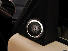 2014款 3.0 V6 SC Vogue SE 创世加长版 5座
