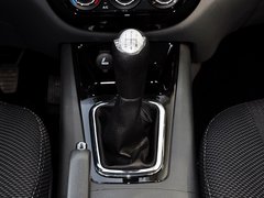 2014款 1.5L 手动 舒适型 5座