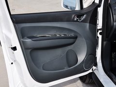 2014款 1.5L 手动 舒适型 5座