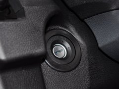 2014款 1.5L 手动 舒适型 5座