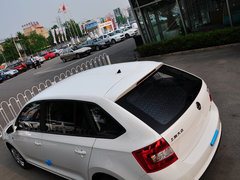 2014款 1.6L 手动 乐享版