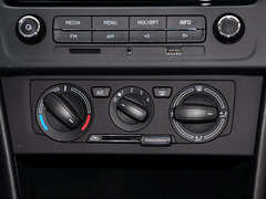 2014款 1.6L 手动 乐享版