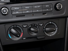 2014款 1.6L 手动 乐享版