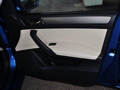 2014款 1.6L 自动 致享版