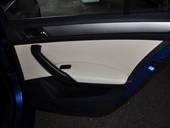 2014款 1.6L 自动 致享版