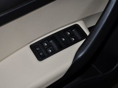 2014款 1.6L 自动 致享版
