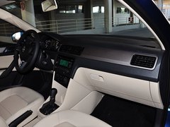 2014款 1.6L 自动 致享版