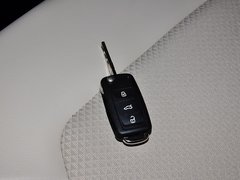2014款 1.6L 自动 致享版