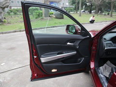 2014款 2.4L 自动 豪华导航版