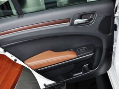 2014款 3.0L 自动 卓越版