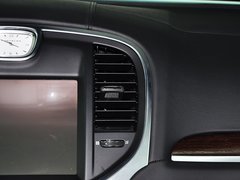 2014款 3.0L 自动 卓越版