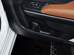 2014款 3.0L 自动 卓越版