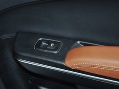 2014款 3.0L 自动 卓越版