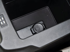 2014款 VTS版 1.6L 自動 品享型