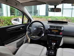 2014款 VTS版 1.6L 自動 品享型