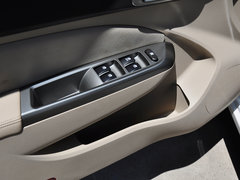 2014款 1.5L 自动 舒适型