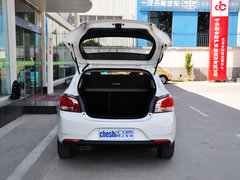 宝骏610 2014款 1.5L 自动 舒适型
