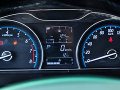 宝骏610 2014款 1.5L 自动 舒适型