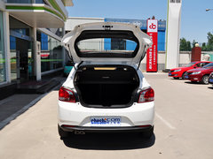 宝骏610 2014款 1.5L 自动 舒适型