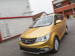 2014款 1.8L 手动 舒适型 7座
