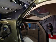 2014款 1.8L 手动 舒适型 7座