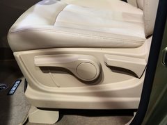 2014款 1.8L 手动 舒适型 7座