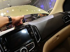 2014款 1.8L 手动 舒适型 7座