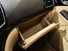 2014款 1.8L 手动 舒适型 7座
