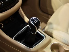 2014款 1.8L 手动 舒适型 7座