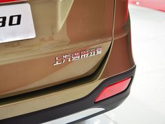 2014款 1.8L 手动 舒适型 7座